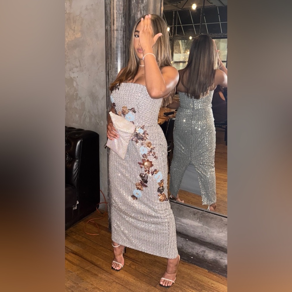 Helsi | Silvia Floral Sequin Strapless Cocktail Dress - Picture 7 of 8